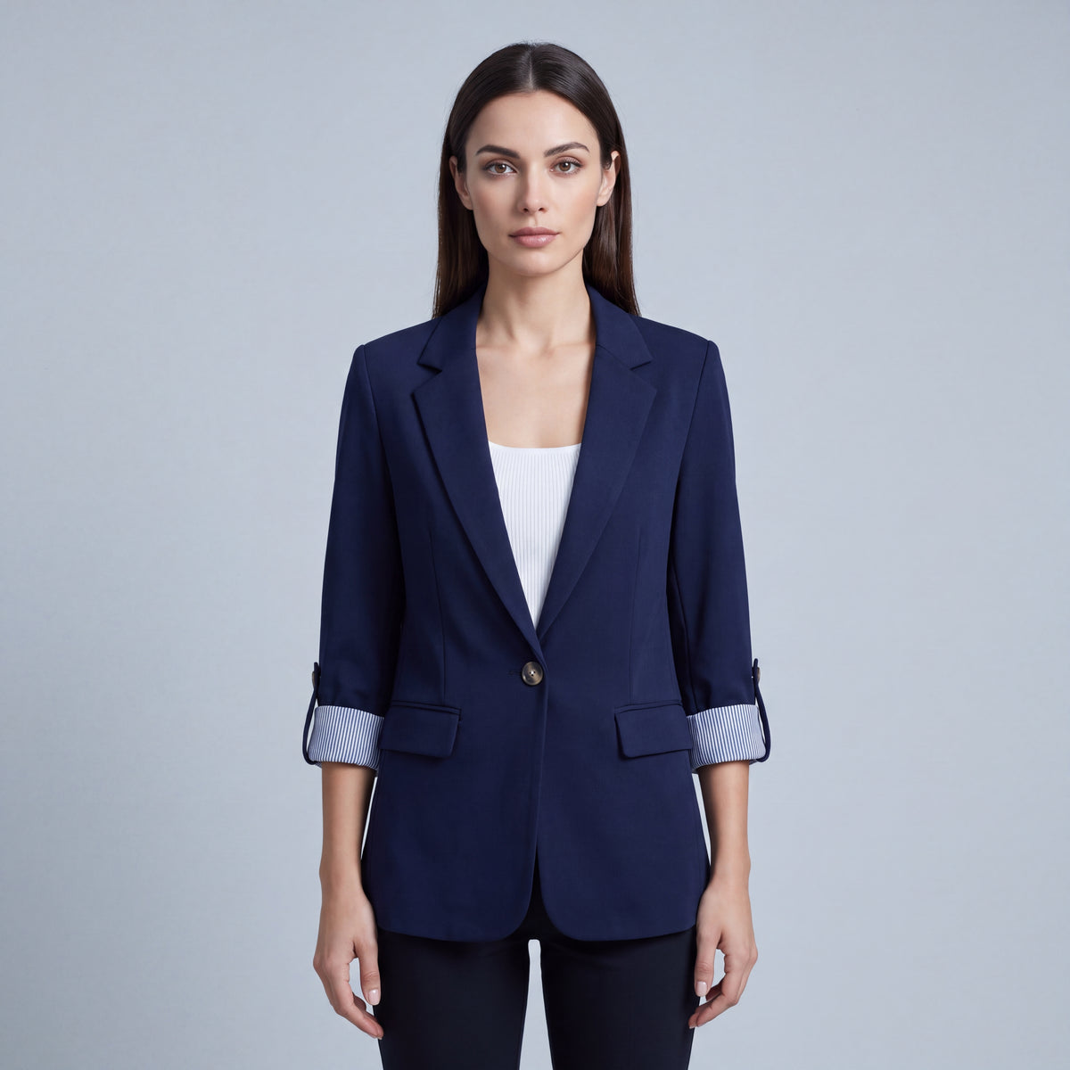 Elegant Women's Blazer with a Tailored Fit