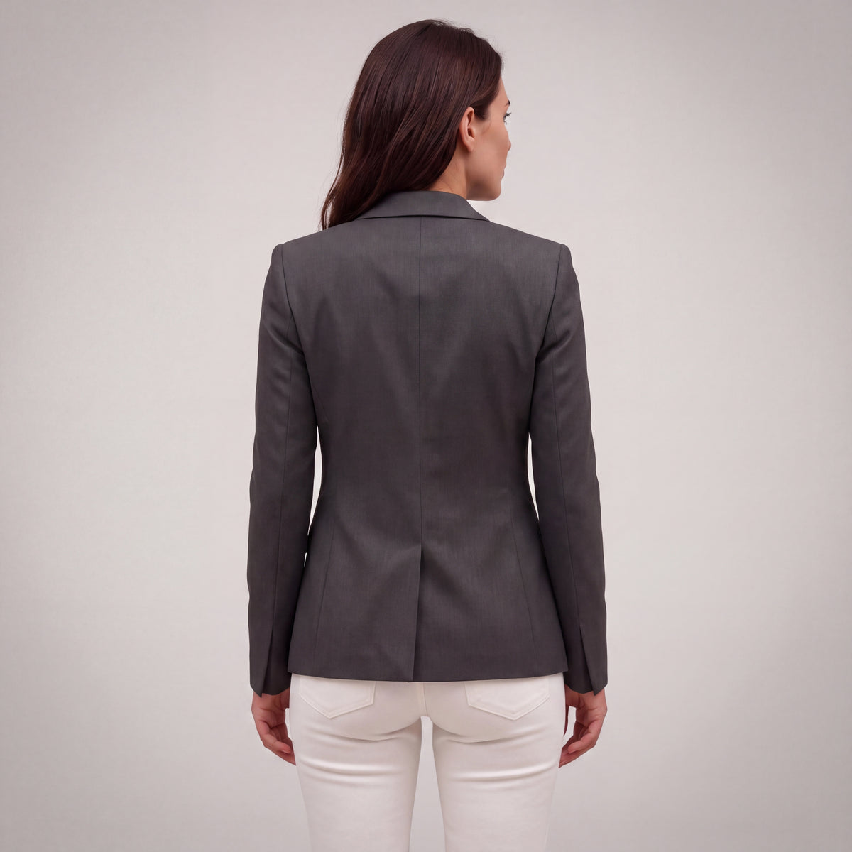 Elegant Women's Office Blazer with Tailored Fit