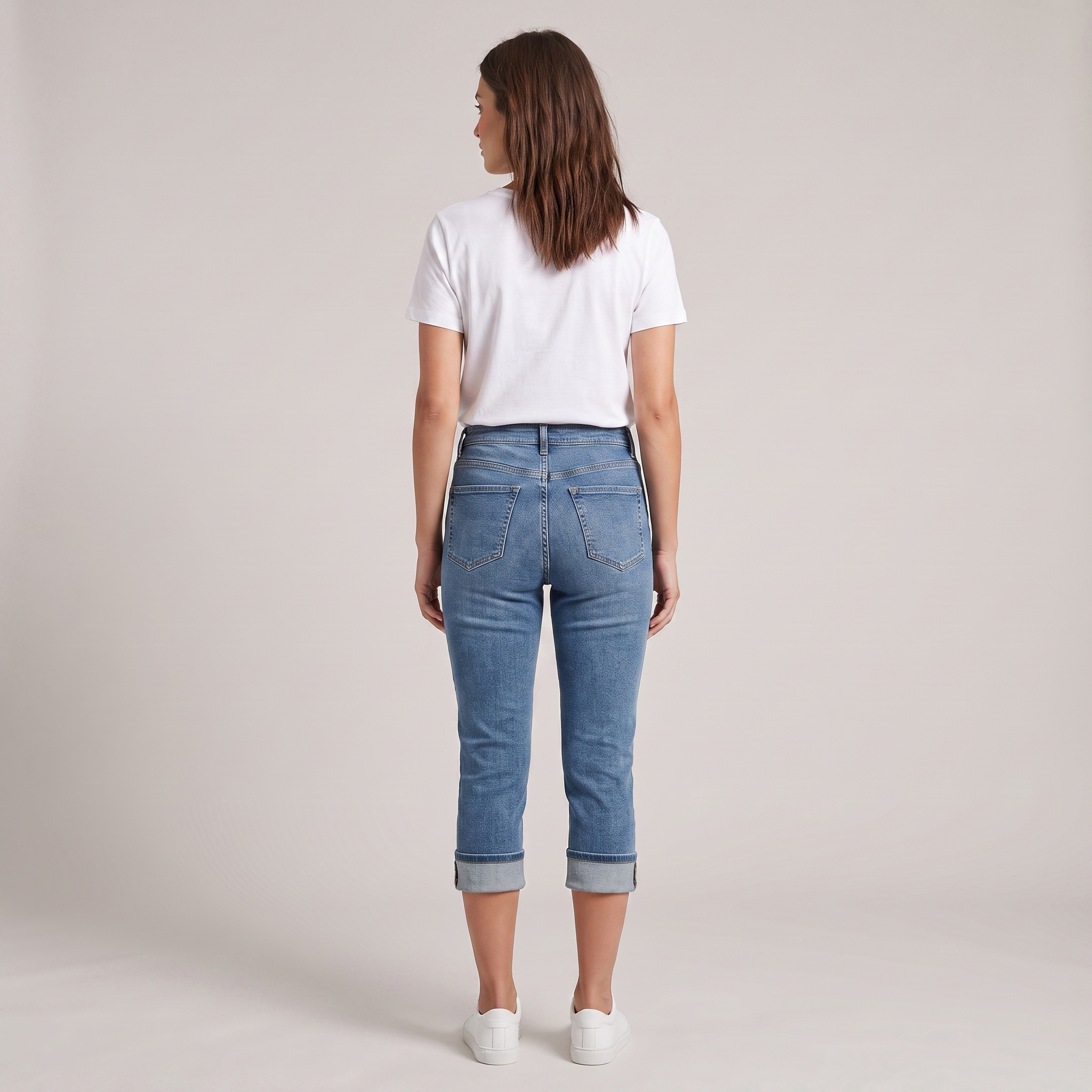 Timeless Mom Jeans Style, Exceptional Comfort