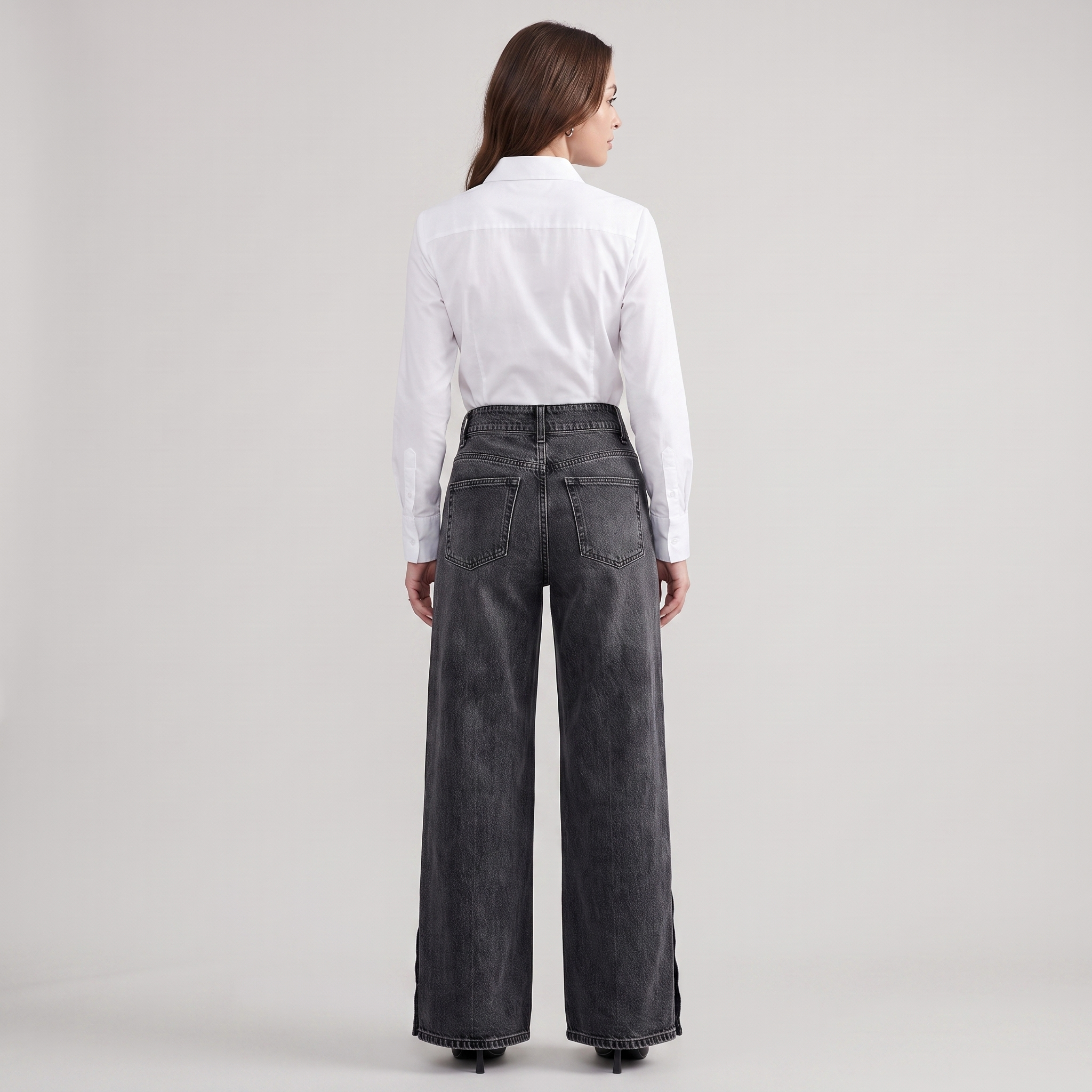 High-Waisted Black Jeans with Wide-Leg Split Hem