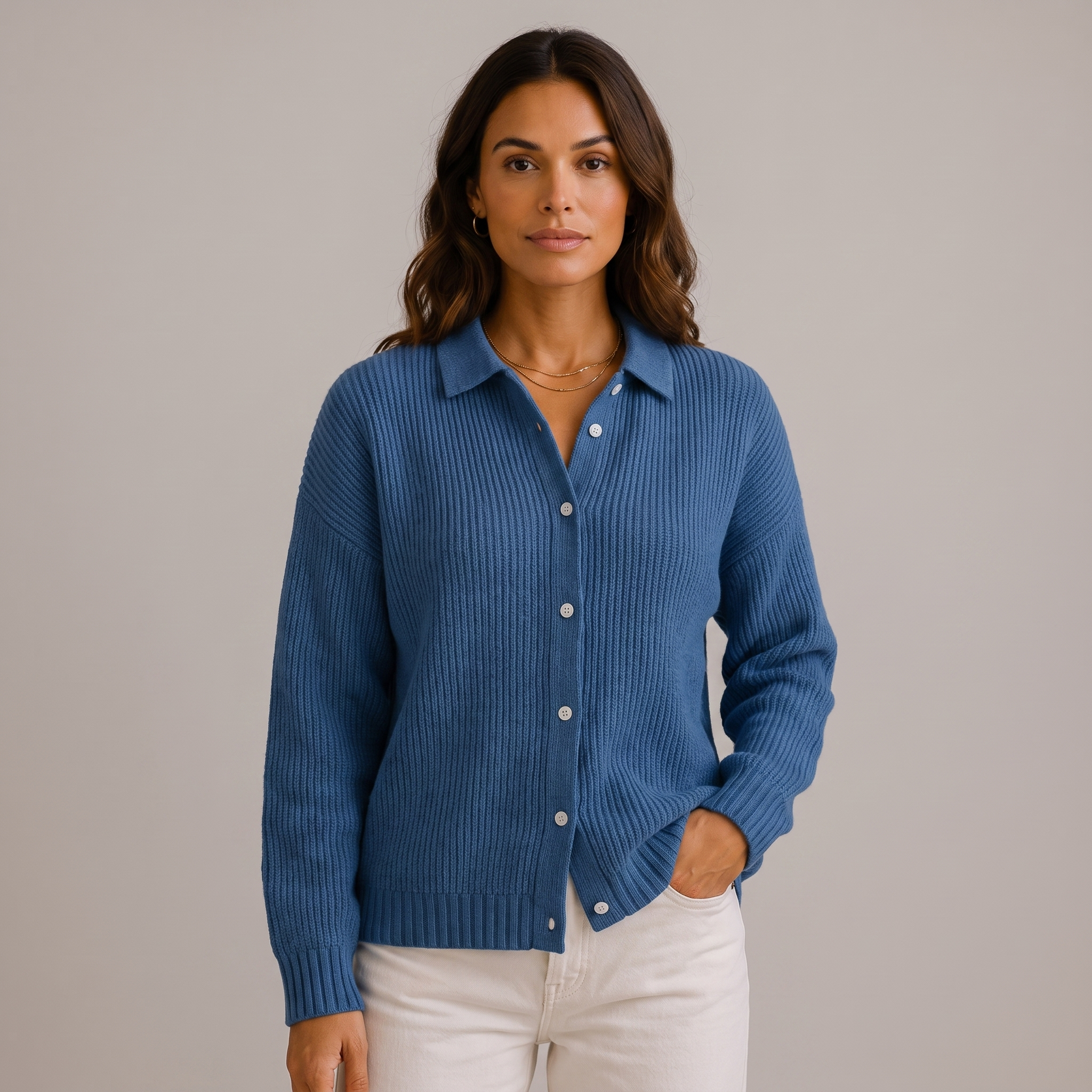 Women's Knitted Cardigan with Collar and Buttons