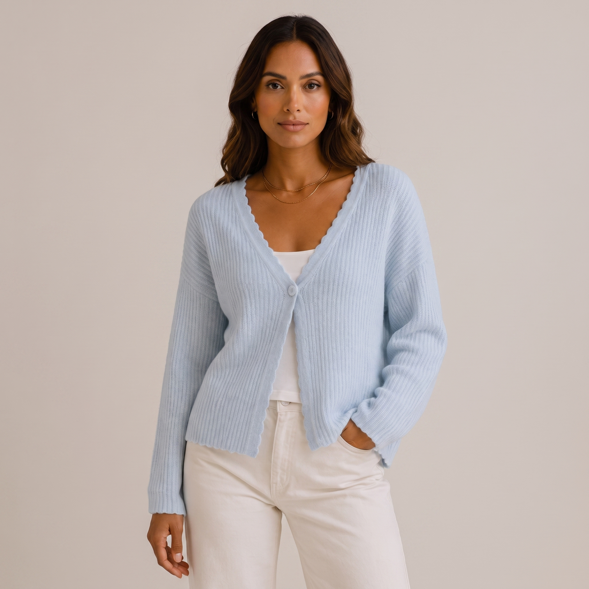 Women's Knitted Cardigan with Classic Collar and Buttons
