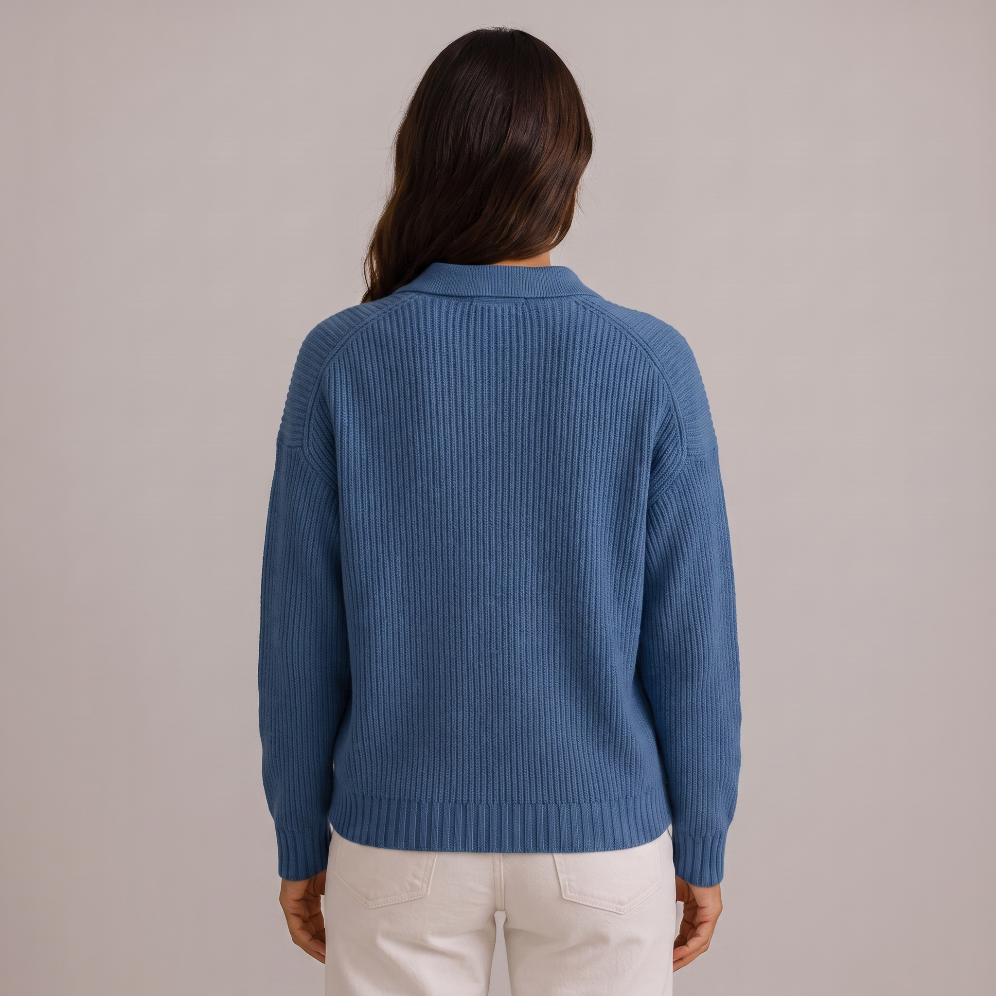 Women's Knitted Cardigan with Collar and Buttons