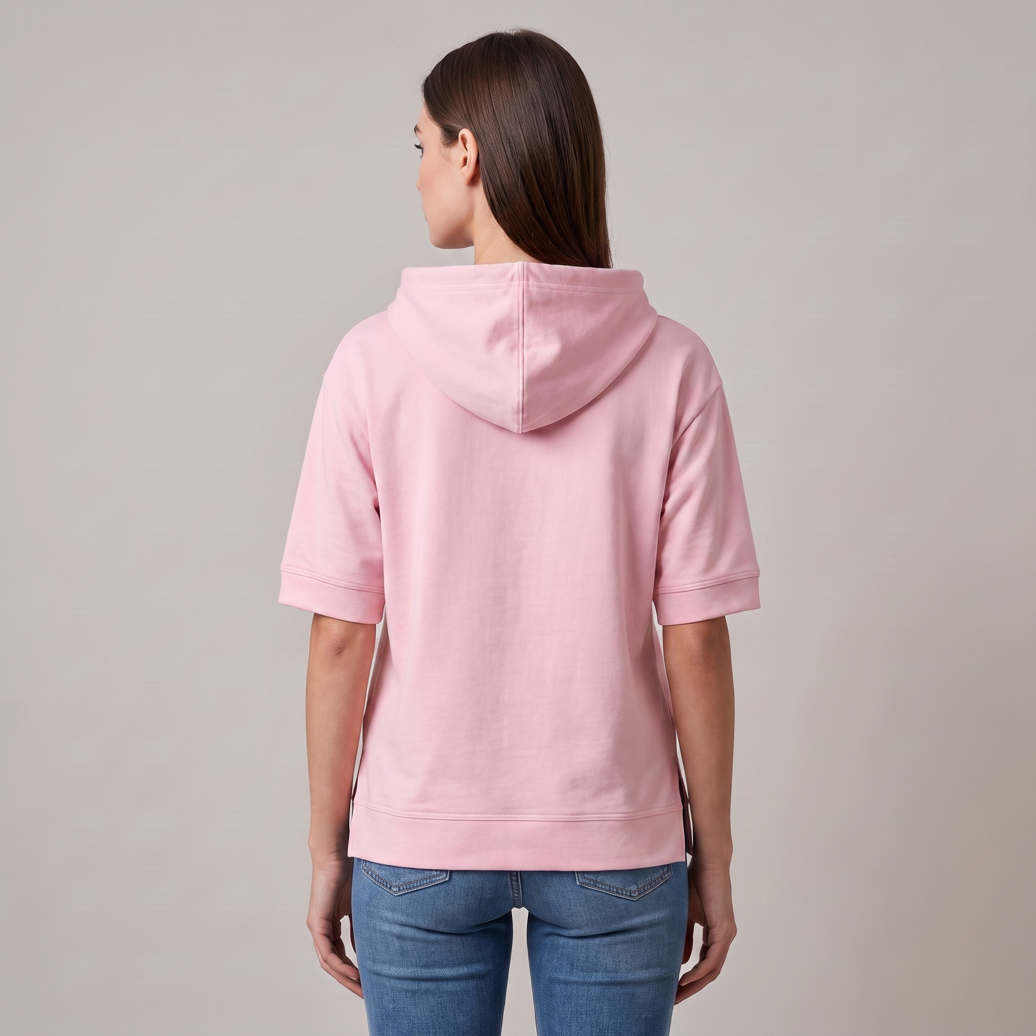 Women’s Cotton Hooded Top with an Asymmetrical Hem