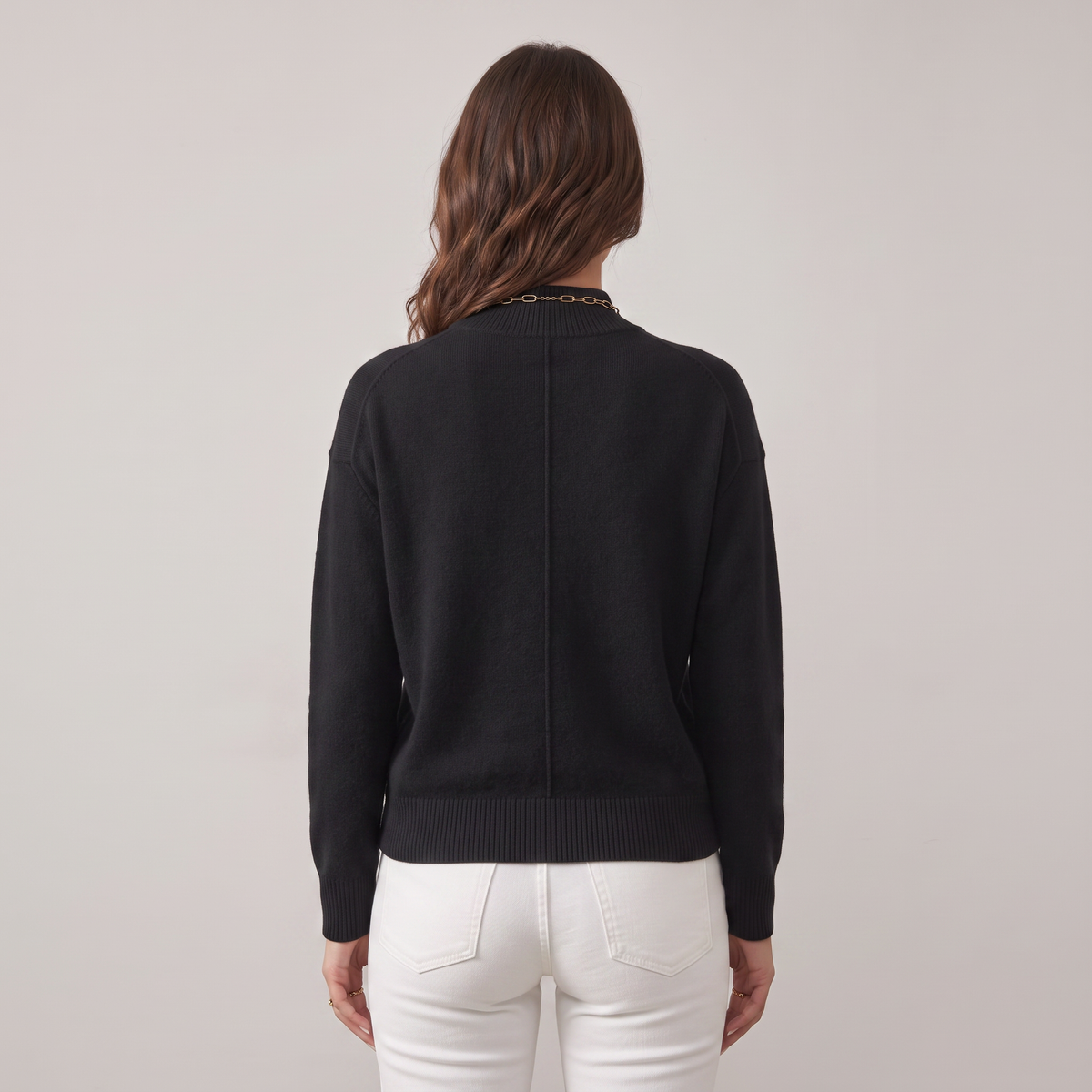 Women’s Turtleneck Sweater – Slim-Fit, Elegant