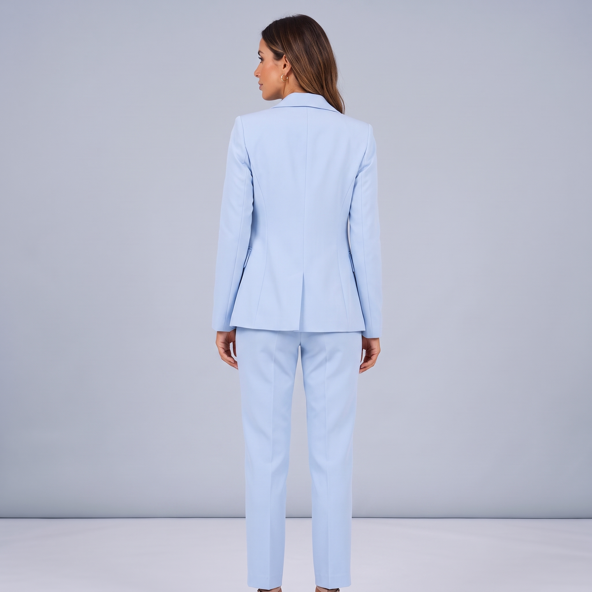 Women’s Suit with Double-Breasted Blazer and Straight-Leg Trousers