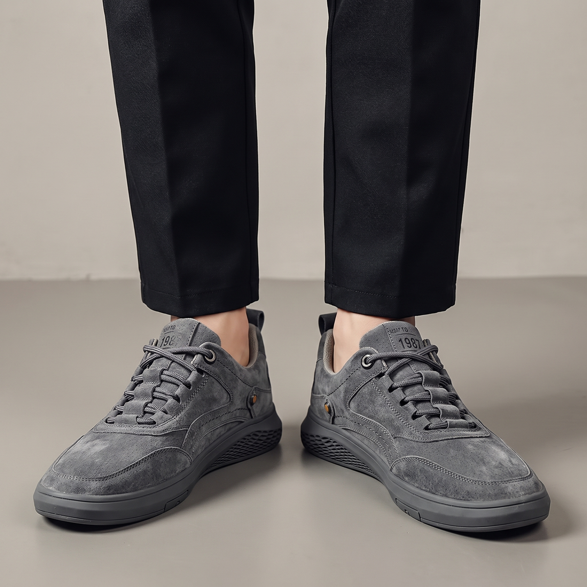 Sneakers in Casual Genuine Suede with Durable Rubber Sole