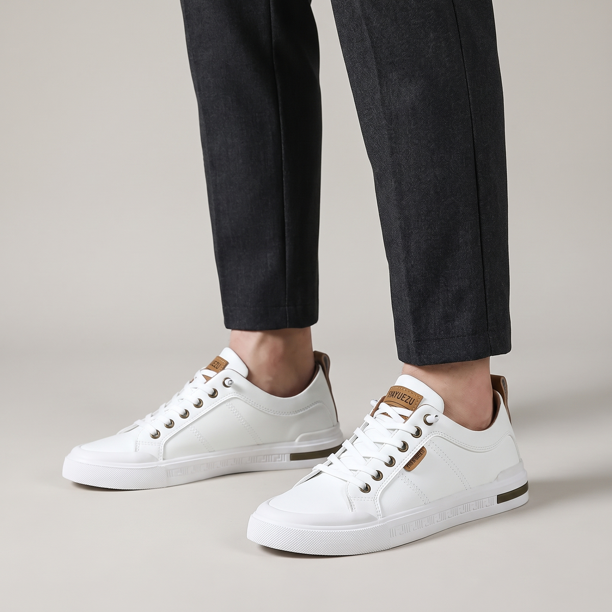 Sneakers in Two-Tone Smooth Leather with Flat Rubber Sole and Visible Stitching
