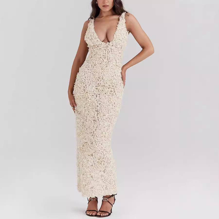 Elegant Lace Sheath Midi Dress