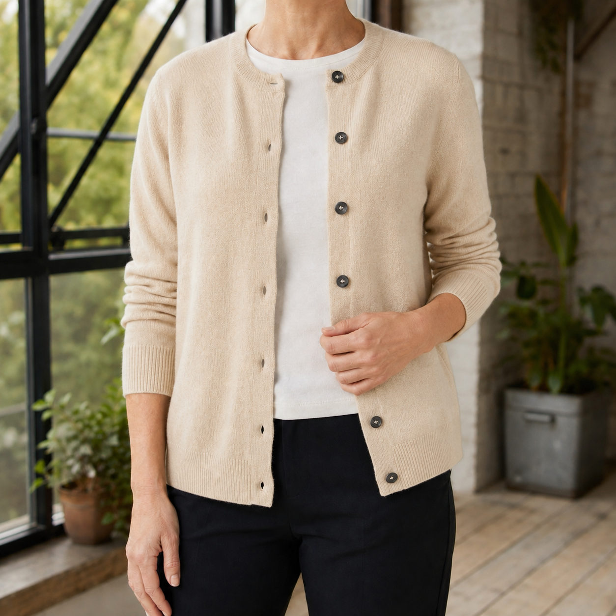 Women’s Soft-Knit Cardigan with Round Neck